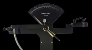 全自動(dòng)薄膜抗擺錘沖擊試驗(yàn)儀的主要結(jié)構(gòu)與技術(shù)參數(shù)！